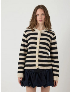 YasSirion Knit Cardigan  | Birch 2