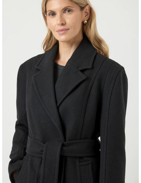 YASKali Wool Coat | Black