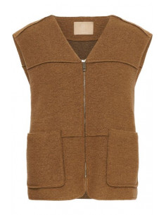 CuOva Birgith Waistcoat | Toffee 2