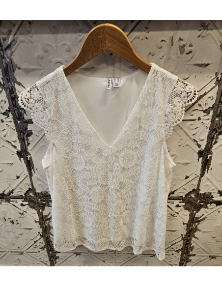 PCOline Lace V-neck Top | Cloud