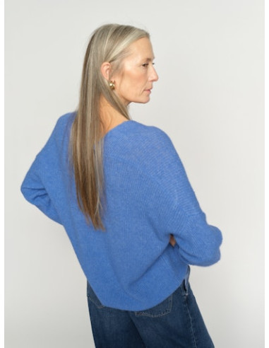 MmThora V-neck Knit | Ultramarine