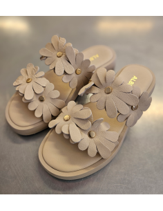 Yenni | Sand