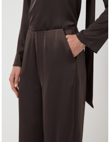 YasPella Wide Pants | Brown