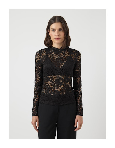 YasLacey Lace Top | Black