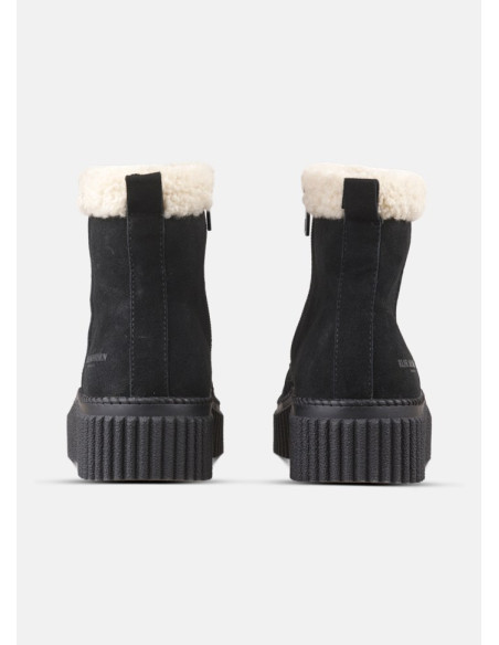 Calira01 | Black