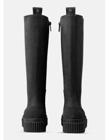 Calira08 | Black