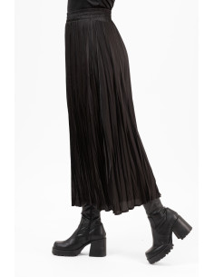 Shiloh Skirt | Black 2